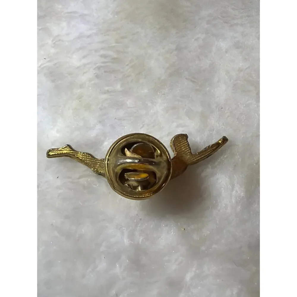 Vintage Gold Tone Swimmer Diver Lapel Pin 3D Swimming Sports Figural Brooch